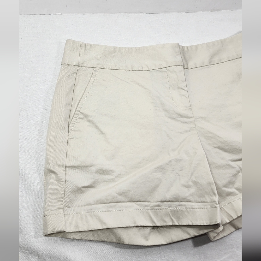 ❤️ VINEYARD VINES WOMEN'S CHINO SHORTS SIZE 4, KHAKI / SAND ❤️ - Picture 3 of 12
